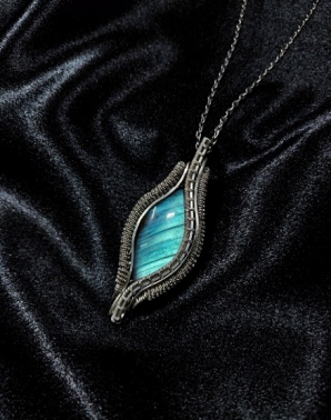 Linz-Vein of the Leaf(handmade necklace Jewelry)