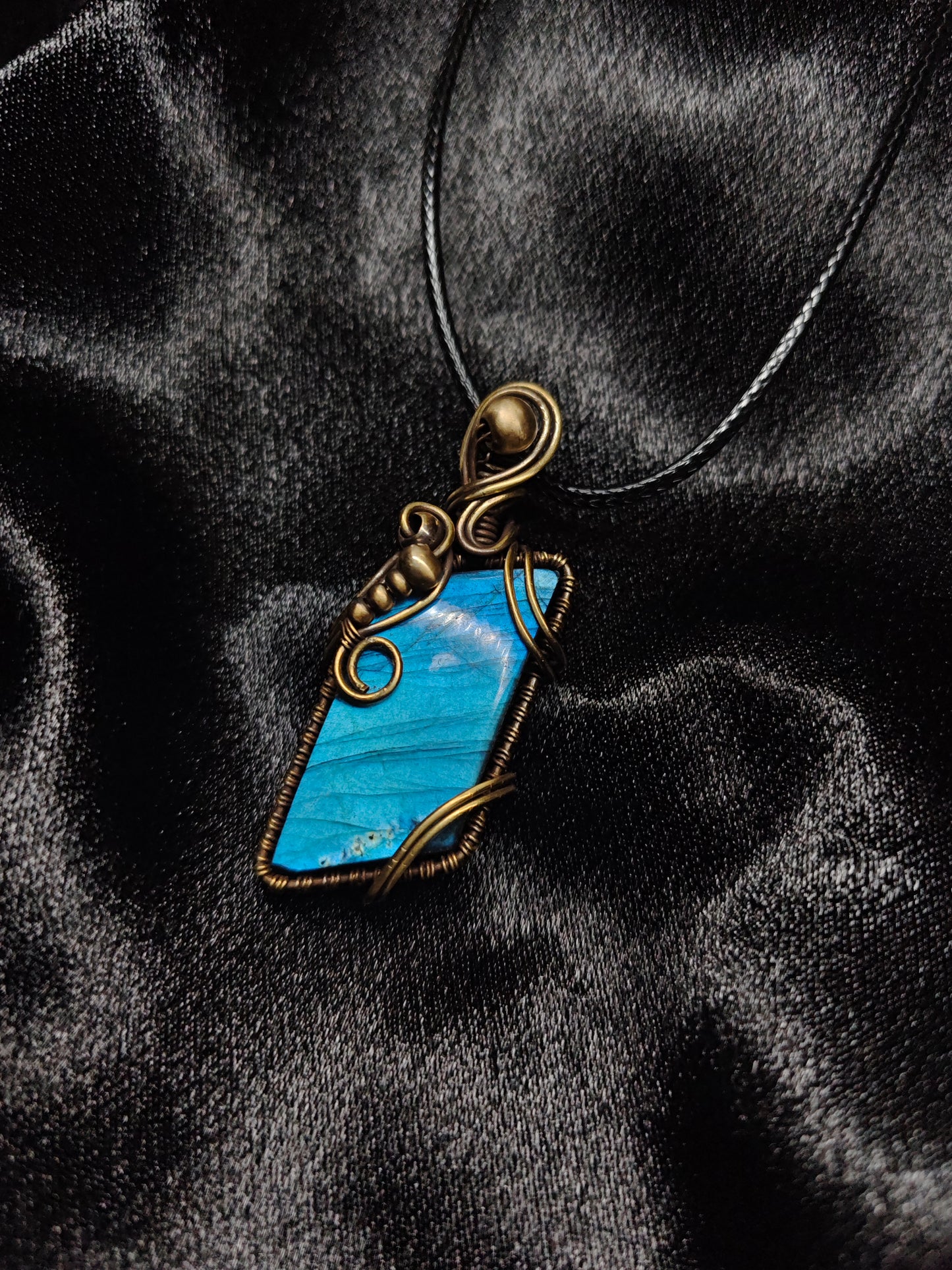 Linz-Ripple Dream(handmade necklace Jewelry)