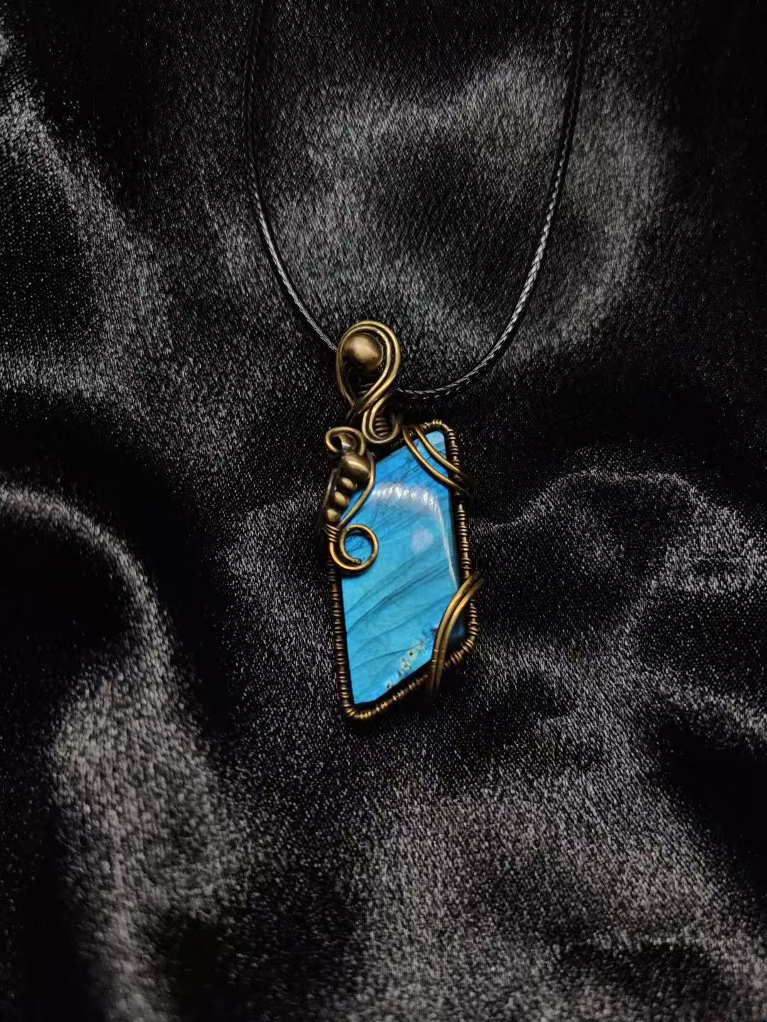 Linz-Ripple Dream(handmade necklace Jewelry)