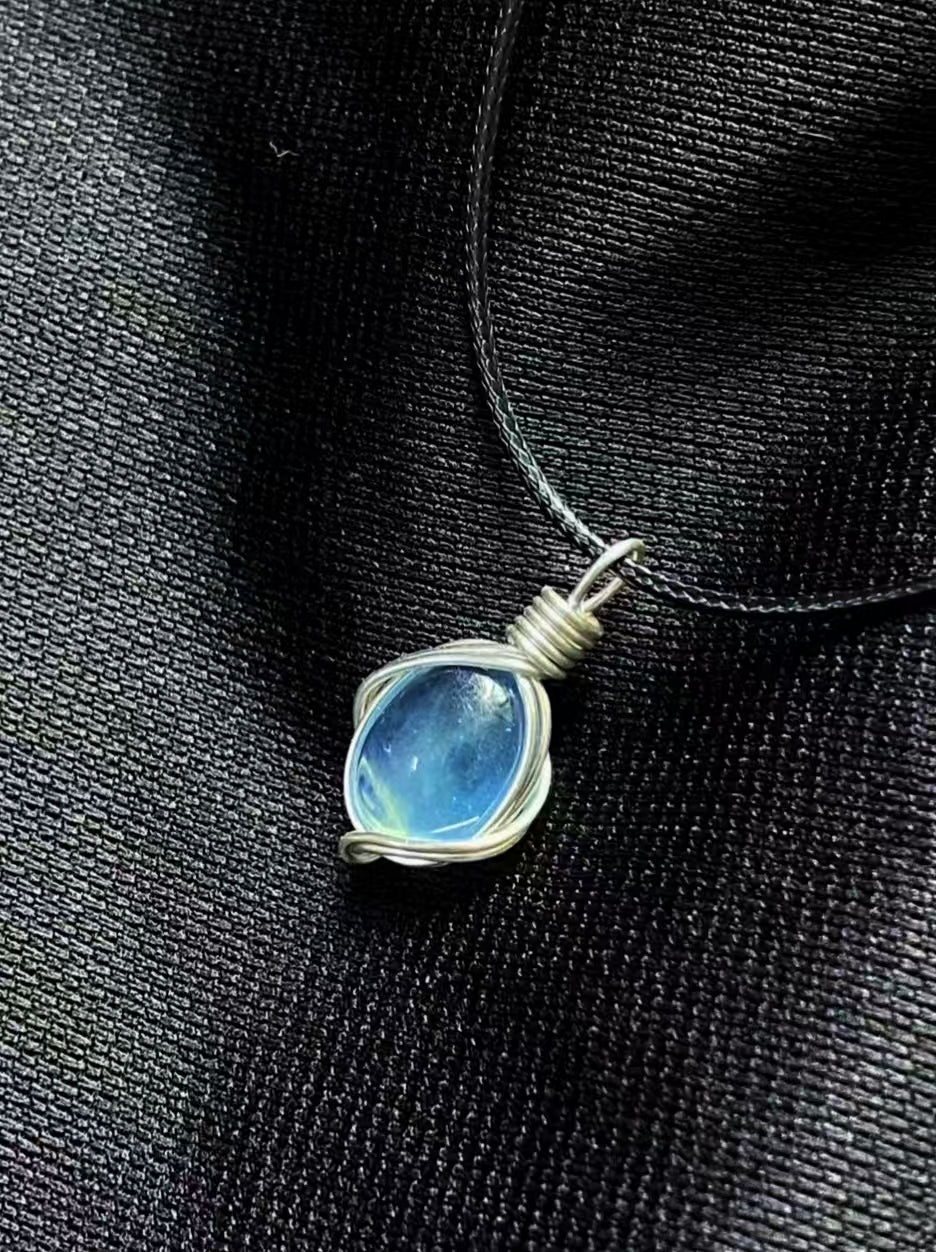 Linz-Light of the Droplet（handmade necklace Jewelry）